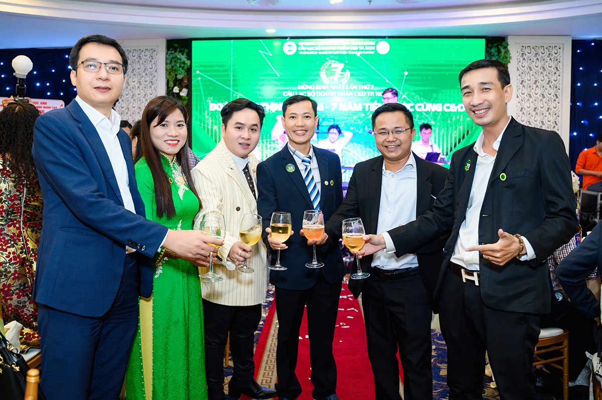 SinhNhat160923 (12)
